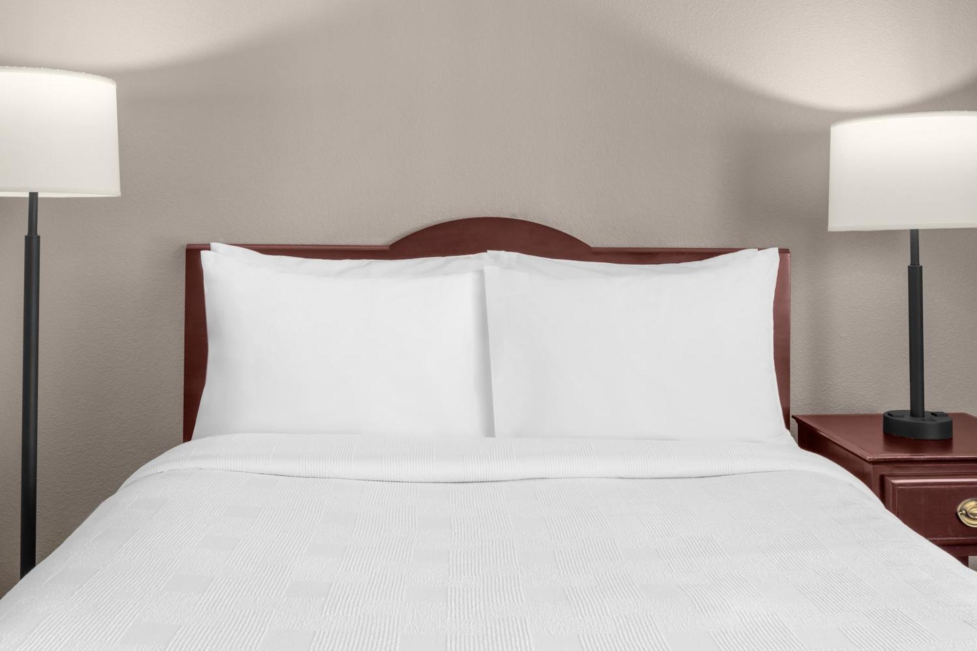 ลาร์กสเพอร์ แลนดิง มิลปิทัส - แอน ออล-สวีท โฮเต็ล Hotel มิลพีทัส ภายนอก รูปภาพ